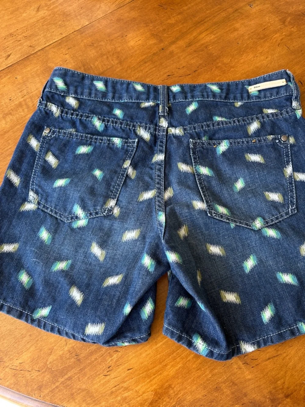 Pilcro and the Letterpress Denim Shorts, size 27 - Picture 5 of 8